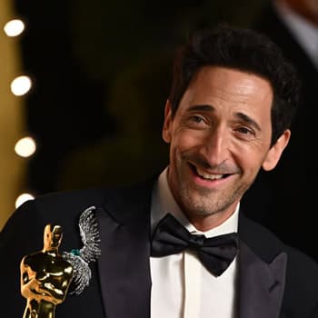 Podcast #513: The ER, the Oscars, and Immigration